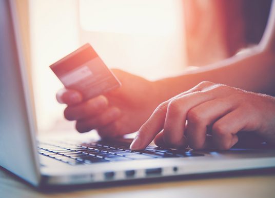 Alternative Payment Platforms Propel Malaysian e-Commerce Growth